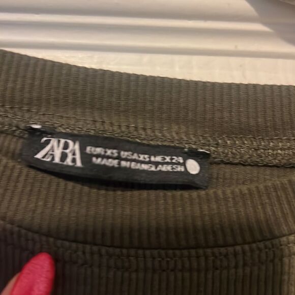 ZARA Maxi Dress - Size XS - Worn ONCE - Excellent Condition DARK GREEN DRESS - Picture 3 of 3